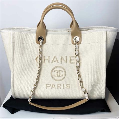 chanel tote bag canvas small